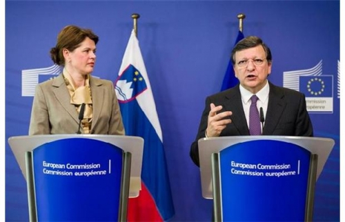 ALENKA BRATUSEK ET BARROSO.jpg