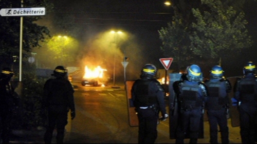 violences grenoble 17 JUILLET 2010.jpg