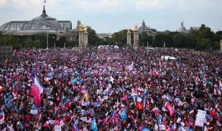 LA MANUF POUR TOUS 26 MAI 2013.jpg