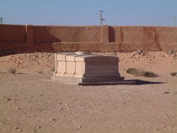 250px-Tombefoucauld.jpg