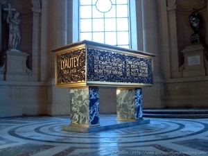 LIAUTEY TOMBEAU INVALIDES.jpg