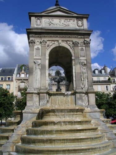 fontaine des innocents.JPG