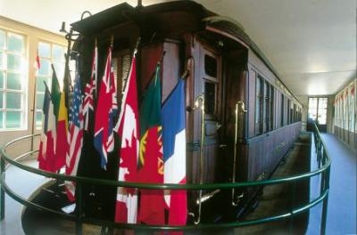 ARMISTICE NOUVEAU WAGON.jpg