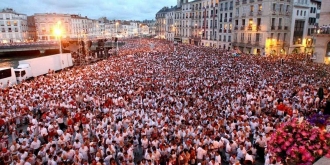 contrairement-a-l-an-passe-la-ceremonie-d-ouverture-devrait-bien-se-tenir-sur-la-place-de-la-liberte-en-2017.jpg