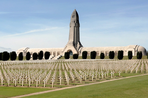 15 décembre,la rochefoucauld,la bruyère,delalande,becquerel,pierre et marie curie,turreau,colonnes infernales,vendée,tunnel sous la manche,folco de baroncelli,eiffel,verdun