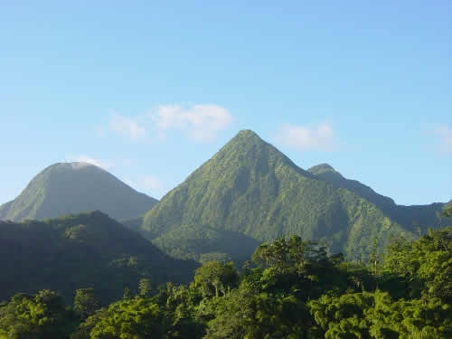 martinique pitons du carbet.jpg