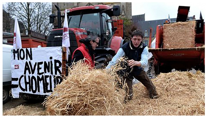 manifestation-d-agriculteurs-le-24-fevrier-2016-au-mans_5542887.jpg