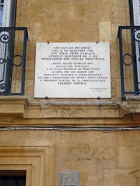 800px-Plaque_Jean_Joseph_Pierre_Pascalis_34_cours_Mirabeau_Aix-en-Provence_France.jpg