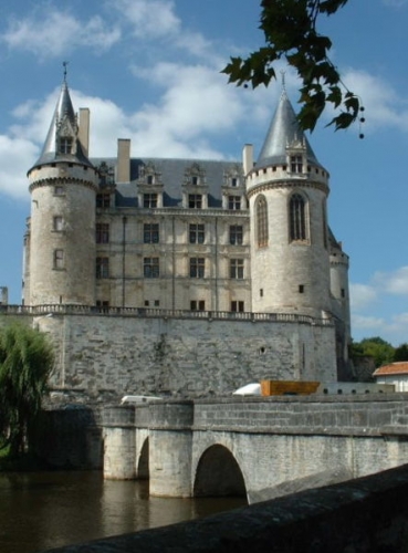 LA ROCHEFOUCAULD CHATEAU.jpg