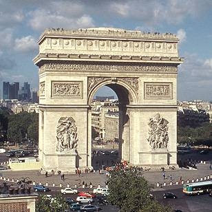 ARC DE TRIOMPHE.jpg