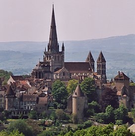 AUTUN cathedrale saint lazare.jpg