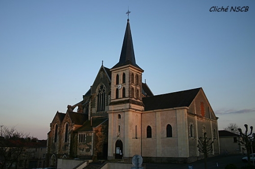 église entière.JPG