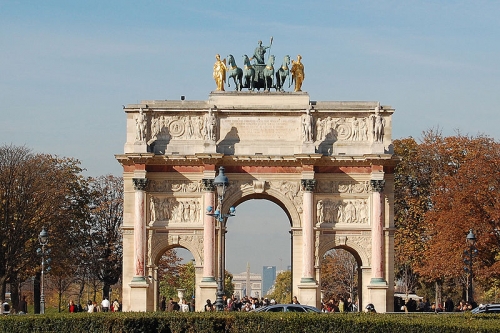 ARC DE TRIOMPHE DU CARROUSEL.jpg