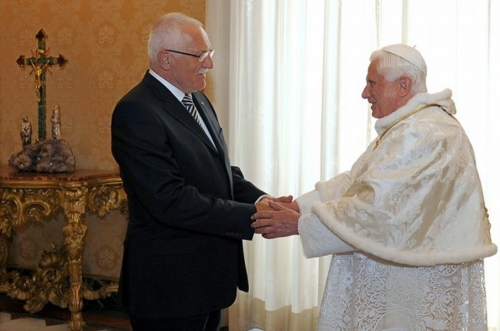 benoit xvi vaclav klaus president tcheque.jpg