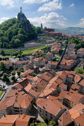 notre dame de farnce puy en velay.jpg