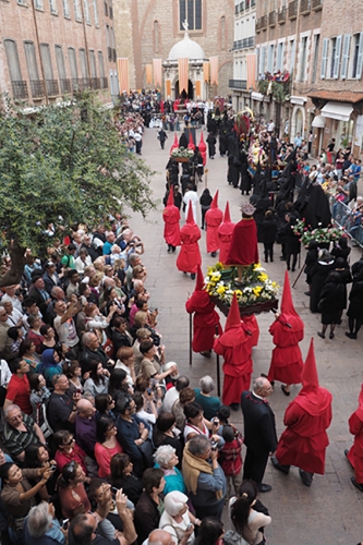 Procession de la sanch. Copyright Ville de Perpignan 1.JPG