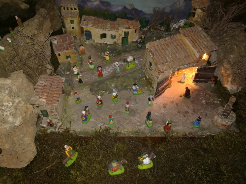 CRECHE 7.jpg