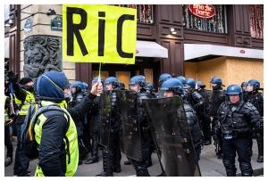 csm_Gilets-jaunes-Referendum-RIC-AFP-KarinePierre-HansLucas_4147874b85.jpg