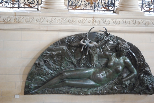 13 fevrier,henri iii,bainville,valois,charles ix,saint barthelemy,ligue,fronde,paris,henri iv,bourbons,duc de berry,louis xviii