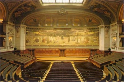 sorbonne_grand_amphi.jpg