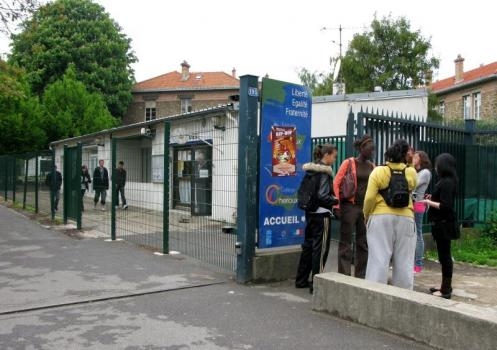 violences scolaires lycée adolphe cherioux.jpg