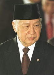 suharto_indonesian president.jpg