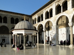 1280px-Dome_of_the_Clocks,_Umayyad_Mosque.jpg