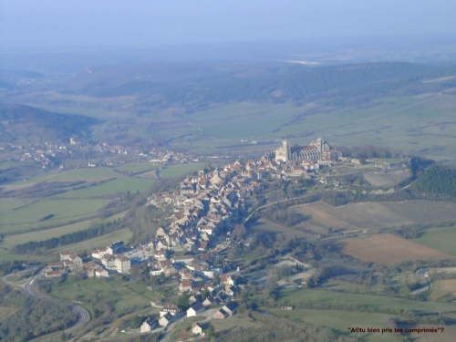 vezelay-helico_1181417160_1181713150.jpg