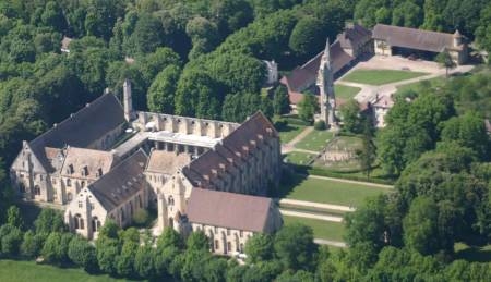 ROYAUMONT 1.jpg