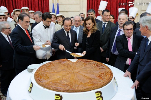 hollande trierweiler gâteau.jpg