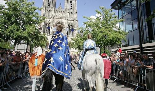 Les Fêtes Johanniques de Reims... (I)