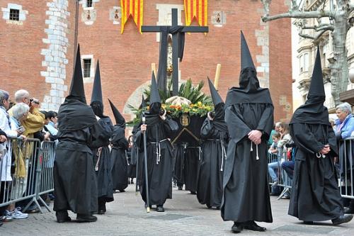 3 : A Perpignan, l'Archiconfrérie de la Sanch...