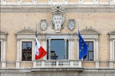 A Rome (III) Ambassade de France...
