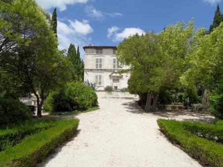 Jardin, maison : Charles ne reviendra plus...